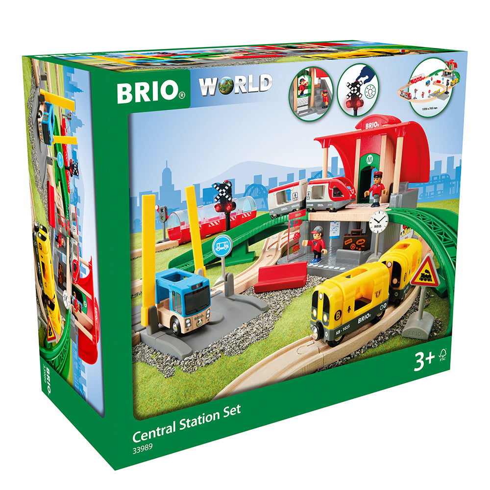 Imagine Set trenulet cu gara BRIO, 3+ ani